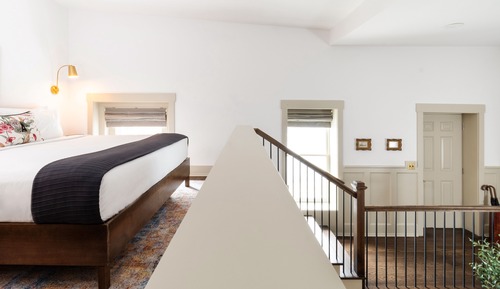 Loft, 1 King Bed (The Loft)