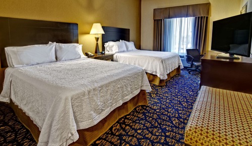 Room, 2 Queen Beds, Accessible, Non Smoking (Hearing)