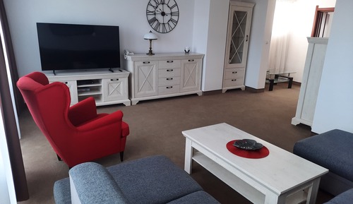 Premium Suite