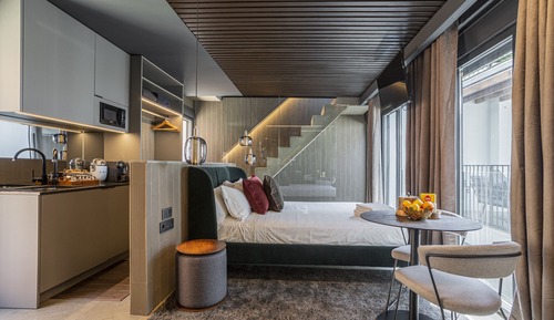 Deluxe Loft