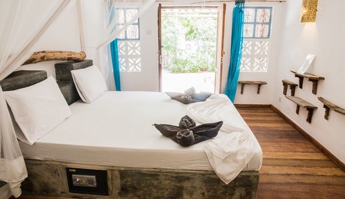 Basic Double Room