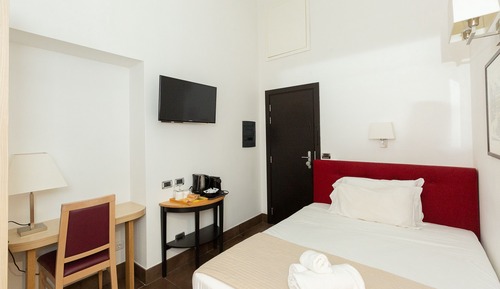 Economy Room (Small room)