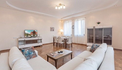 Premium Apartment