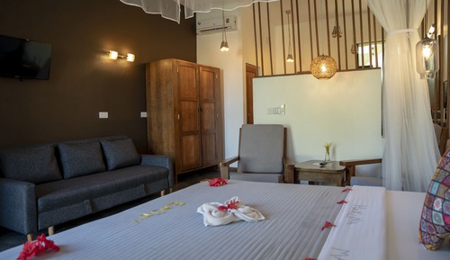 Deluxe Triple Room