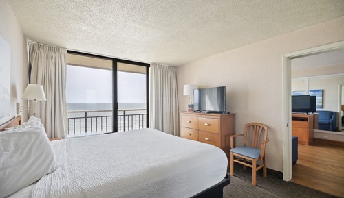 Deluxe Suite, 1 King Bed with Sofa bed