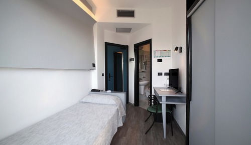Economy Single Room