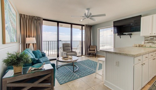 Condo, 2 Bedrooms