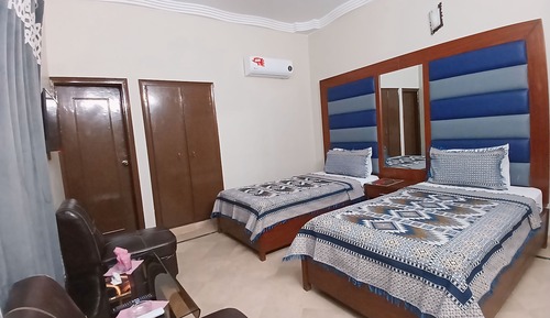 Economy Twin Room