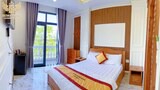 Deluxe Room, 1 Queen Bed