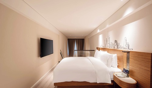 Urcove Loft King Room