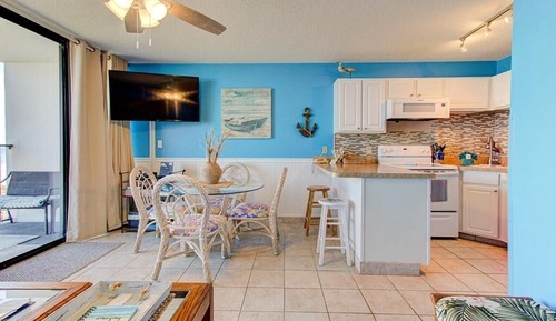 Condo, 1 Bedroom