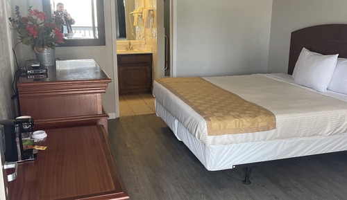 Economy Single Room