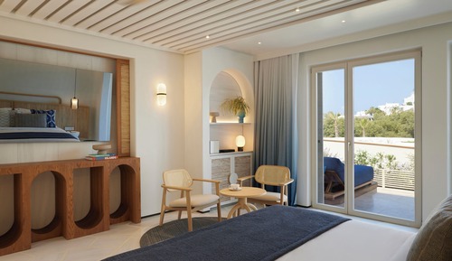 Executive Suite with Plunge Pool