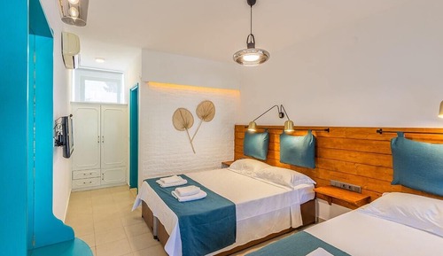 Superior Triple Room