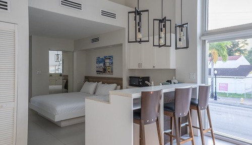 Signature Suite