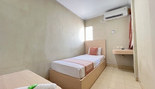 Standard Single Room