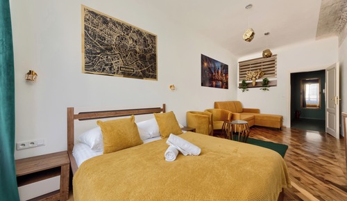 Premium Quadruple Room