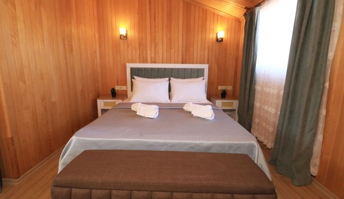 Honeymoon Loft