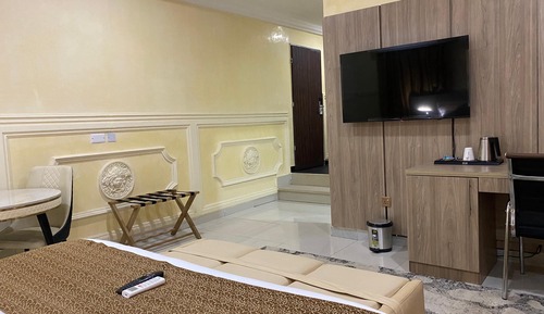 Royal Room, Park View