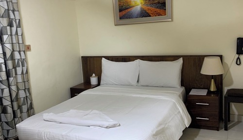 Basic Double Room
