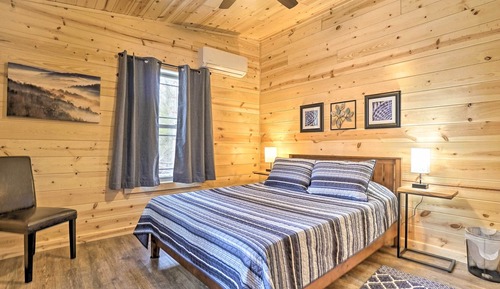 House (2 Bedrooms)