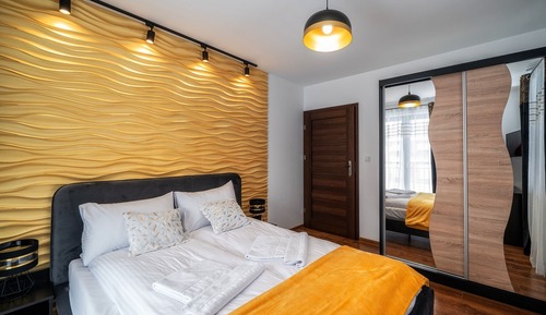 Apartment (G7)