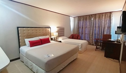 Deluxe Triple Room