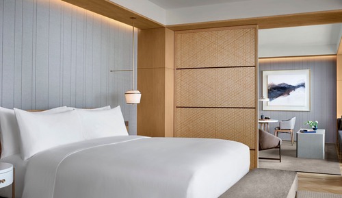 Deluxe Suite, 1 Bedroom, Non Smoking, Corner