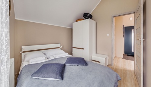 Apartment (4B/26E)
