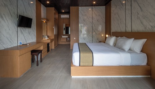 Junior Double Room