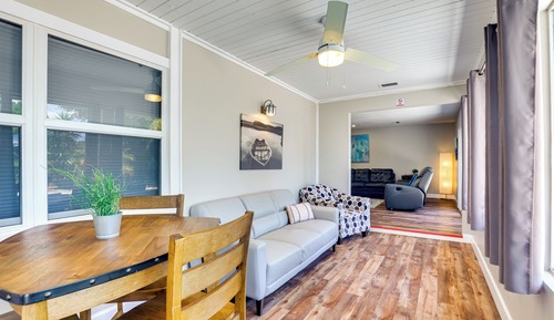 House (4 Bedrooms)