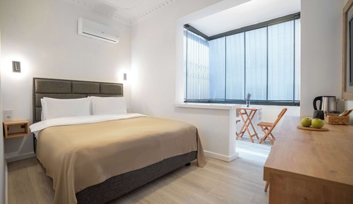 Comfort Room, 1 Double Bed, Non Smoking, Lanai