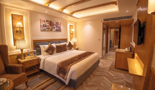 Deluxe Suite, Balcony