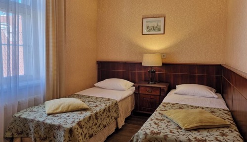 Economy Twin Room