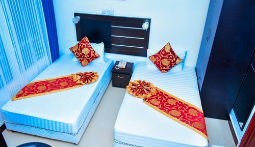Standard Twin Room