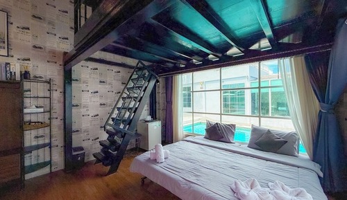 Deluxe Villa