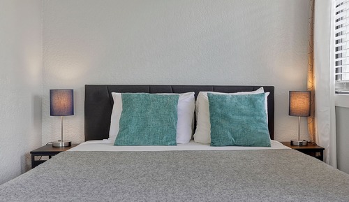Signature Studio, 1 Queen Bed with Sofa bed, Courtyard View, Ground Floor