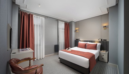 Superior Double or Twin Room