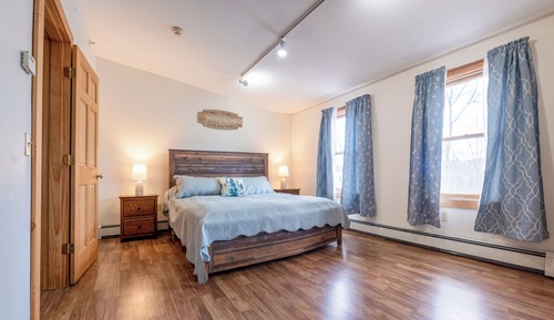 Business Apartment, 1 King Bed, Kitchen