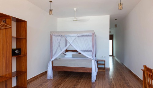 Superior Apartment, Pool View