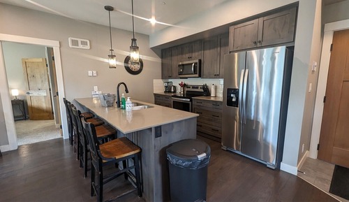 Condo, 2 Bedrooms