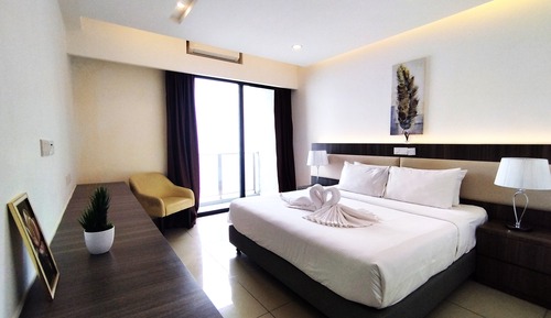 Deluxe Apartment