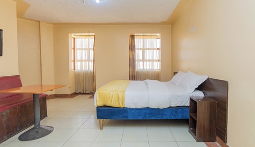 Standard Twin Room