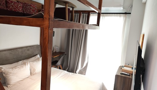 Premium Apartment