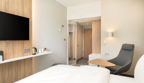Standard Room, 1 Queen Bed with Sofa bed