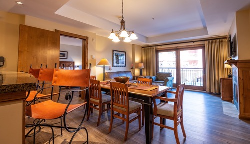 Condo, 2 Bedrooms