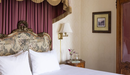 Deluxe Room, 1 King Bed, Ocean View