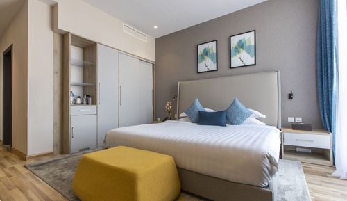 Executive Suite