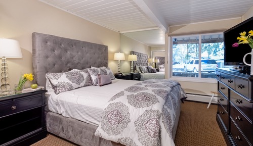 Condo, 2 Bedrooms