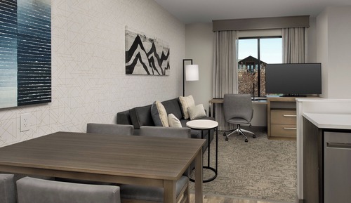 Suite, 2 Bedrooms